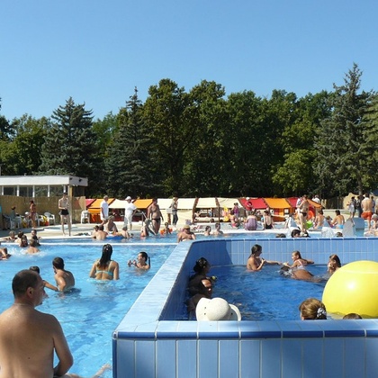 Törökszentmiklósi Városi Strandfürdő és Kemping